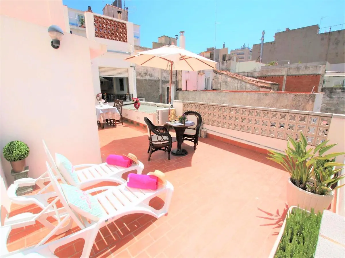 Apartamento Isamar Calella 0*,  Spain