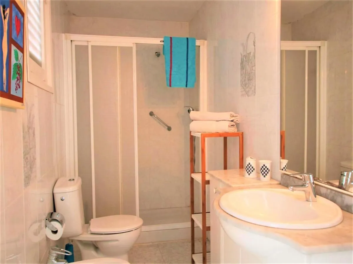 Apartamento Isamar Calella Apartment